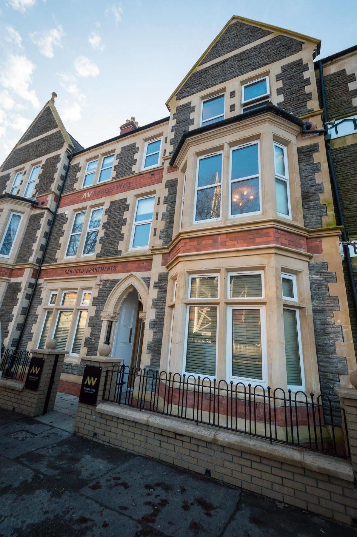 Aaron Wise Apartments Cardiff Buitenkant foto