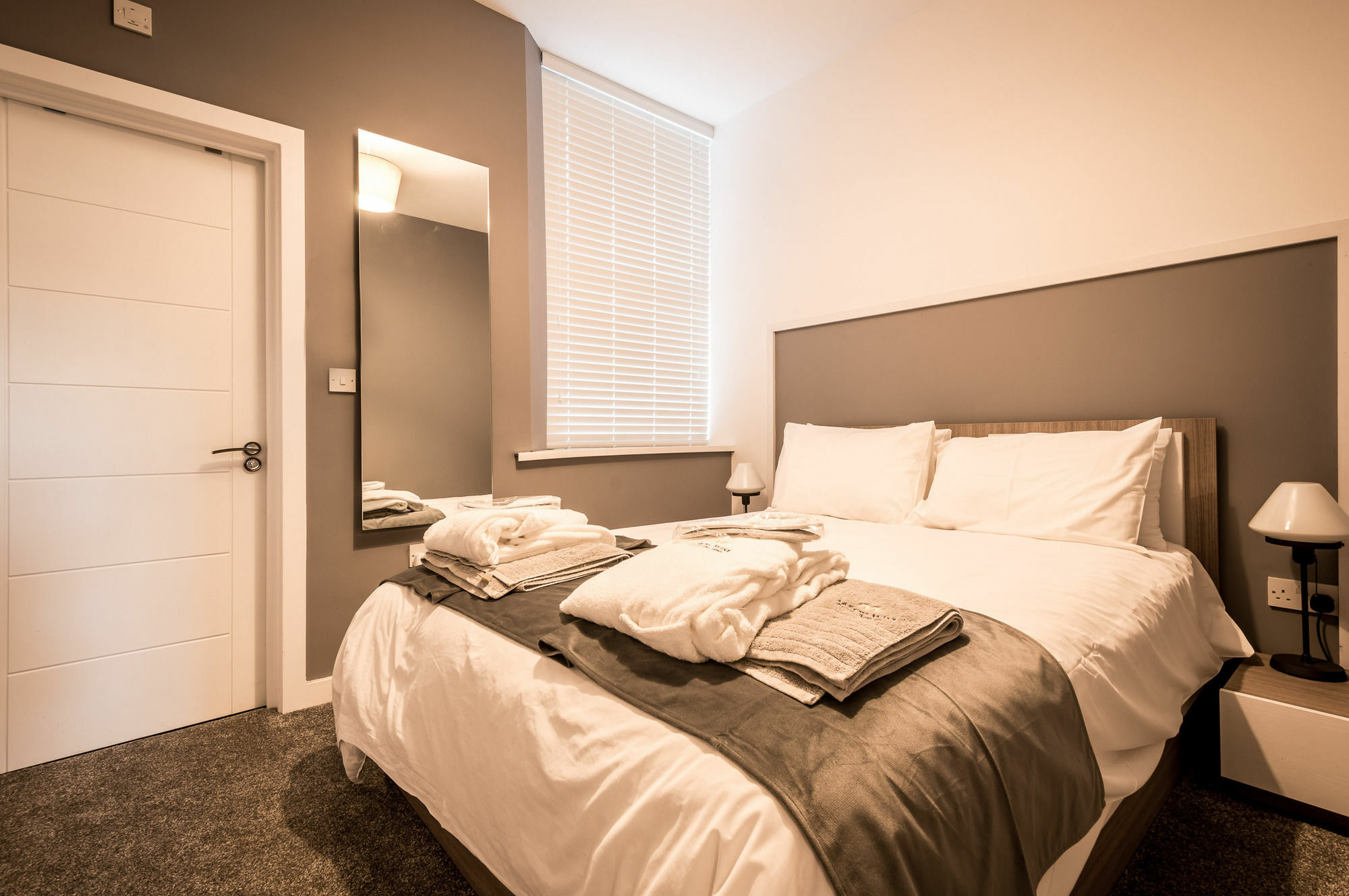 Aaron Wise Apartments Cardiff Buitenkant foto