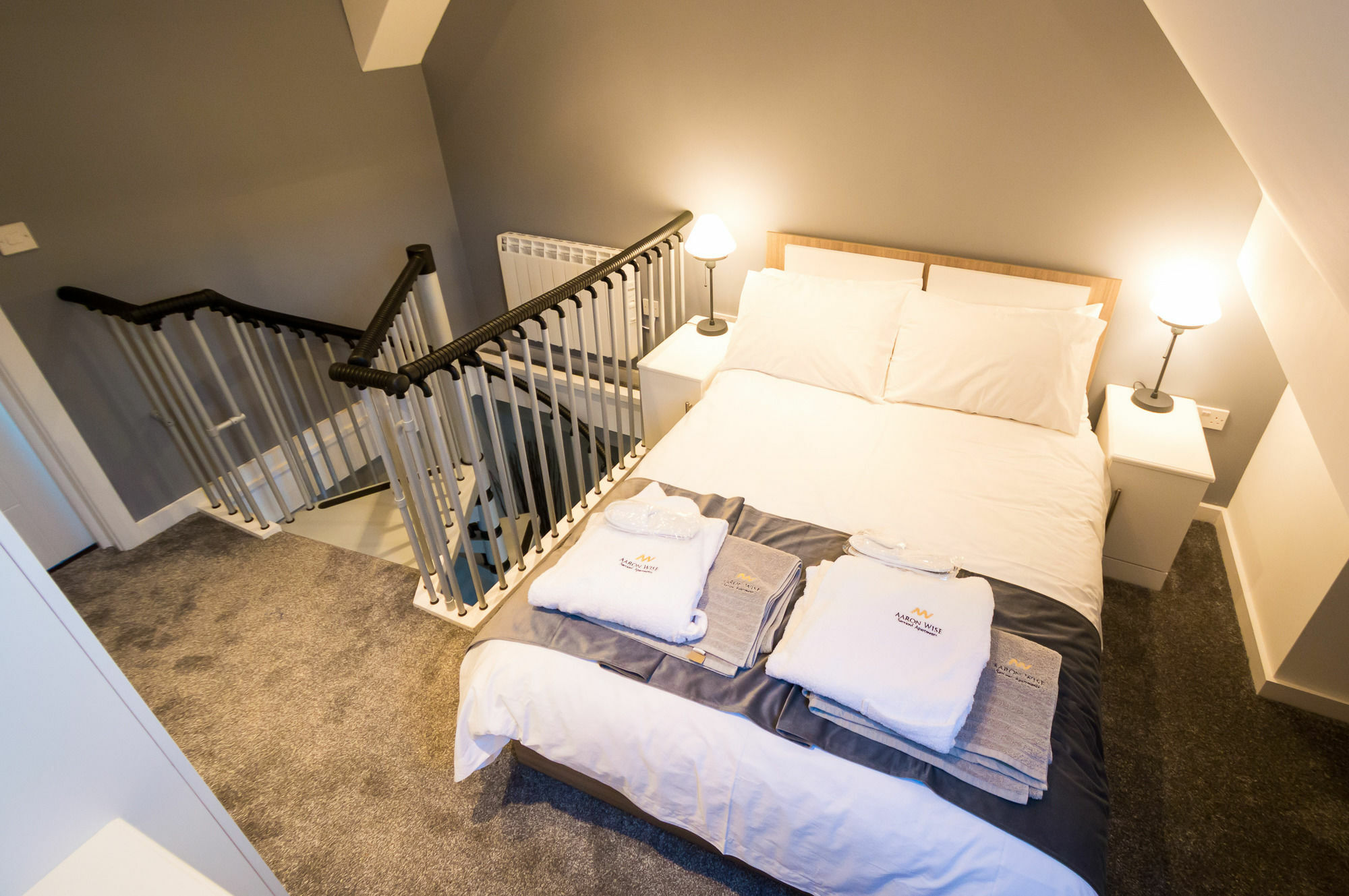 Aaron Wise Apartments Cardiff Buitenkant foto