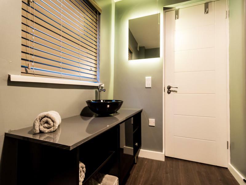 Aaron Wise Apartments Cardiff Buitenkant foto
